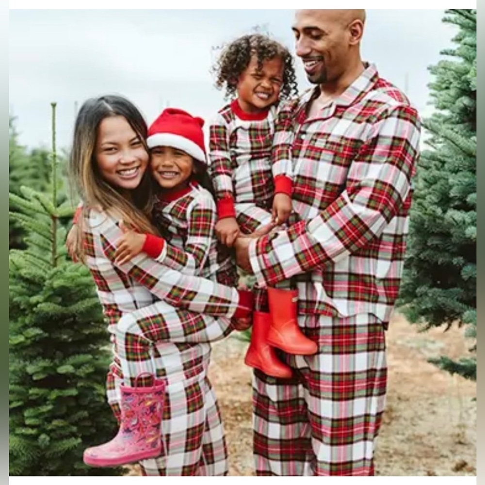 Pajama Set Top & Bottom Holiday Flannel Plaid Organic Cotton by Hana Andersson